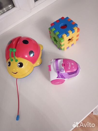 Отдам бесплатно игрушки