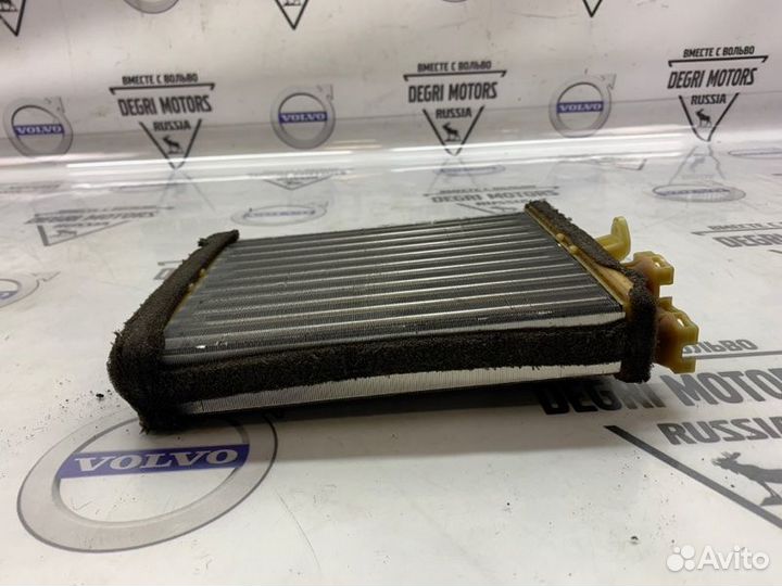Радиатор печки Volvo S60 S80 V70 XC70 XC90 оригин