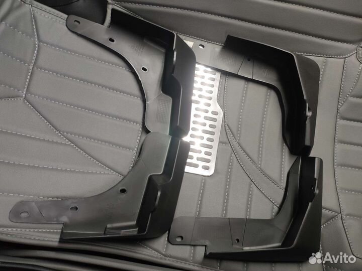 Брызговик x-trail14-19г