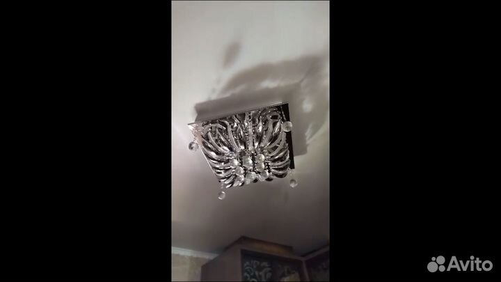 Люстра потолочная