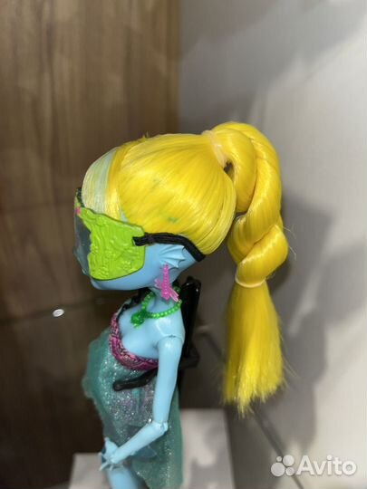 Кукла Монстер Хай Лагуна 