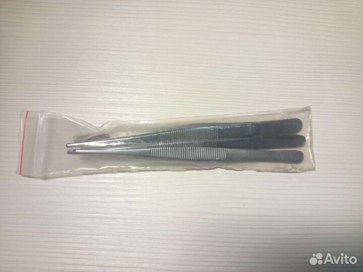 Анатомический пинцет