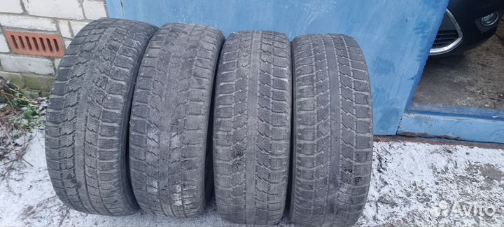 Toyo Observe GSi-5 225/55 R19