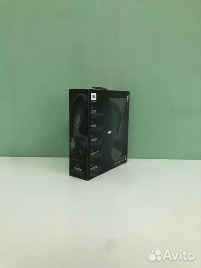 Беспроводные наушники JBL Tune 710BT, черный