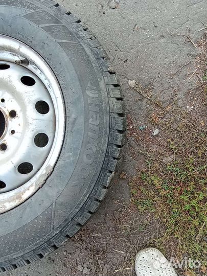 Hankook Winter I'Cept Evo 3 W330A 205/70 R15 96T