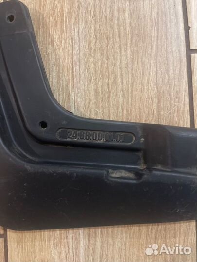 Брызговик передний левый Chery Tiggo 7 Pro С 2020