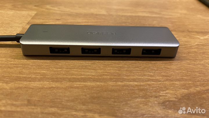 USB хаб (концетратор) Ugreen для Macbook