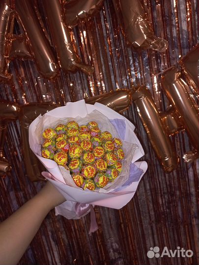 Букет из чупа чупсов