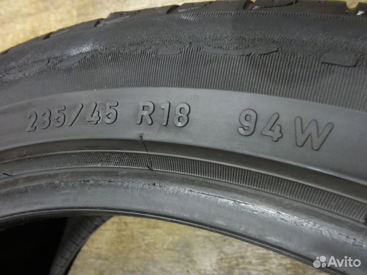 Pirelli Cinturato P7 235/45 R18 94W
