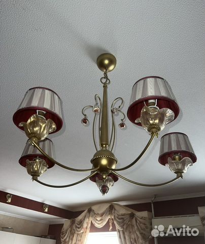 Люстра и бра (2шт)