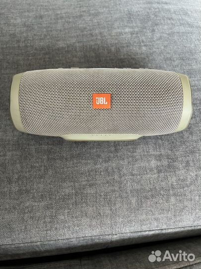 Колонка jbl charge 3