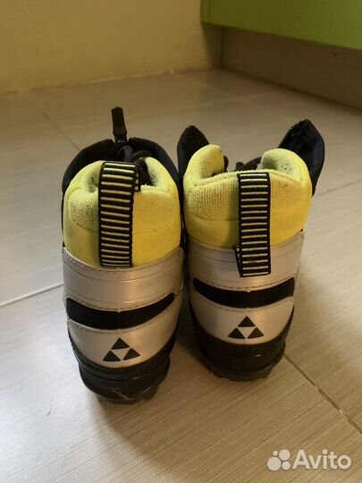 Лыжные ботинки fischer 33, 30, 34