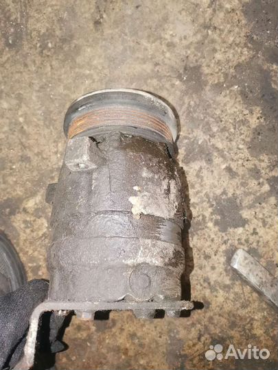 Компрессор кондиционера Daewoo Nubira 2
