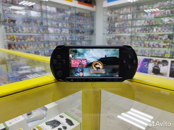 Sony Playstation Portable E-1008 (Прошитая)