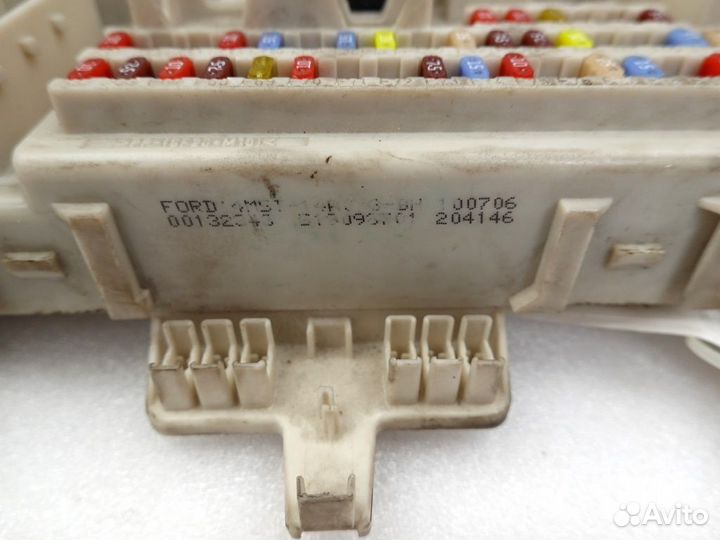 Блок предохранителей Ford Focus 2 4M5T14A073BH