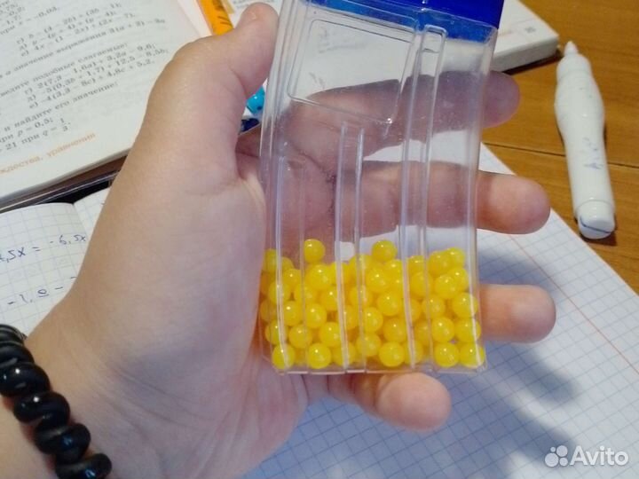 Игрушечный пистолет