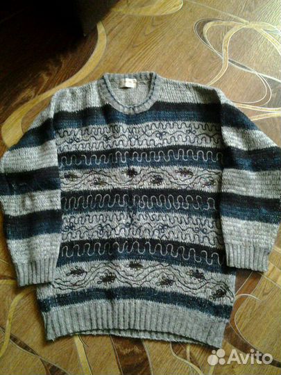 Свитер мужской