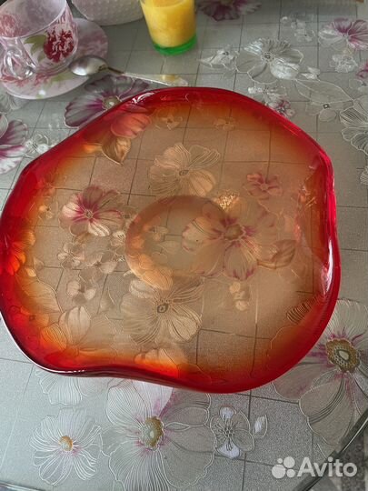 Шикарная фруктовница гутное стекло СССР