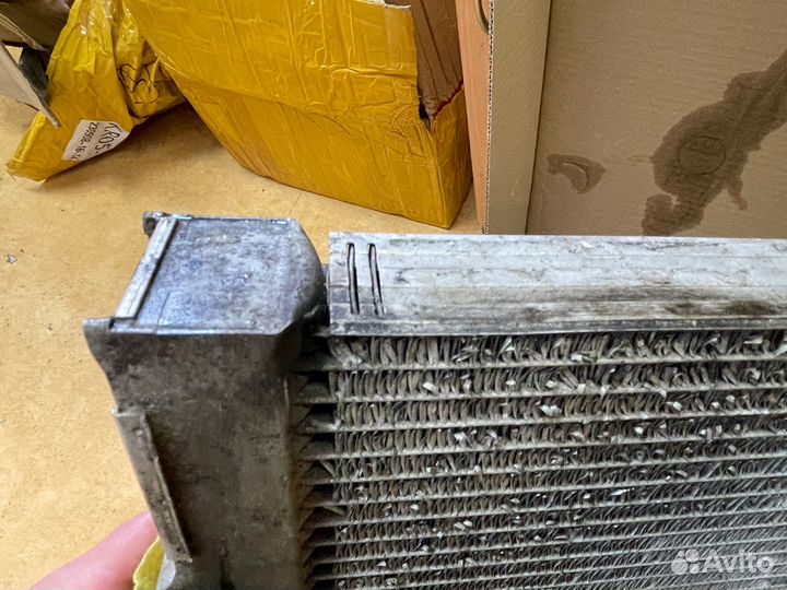 Радиатор BMW X5 E70 рест оригинал Behr 17117533472