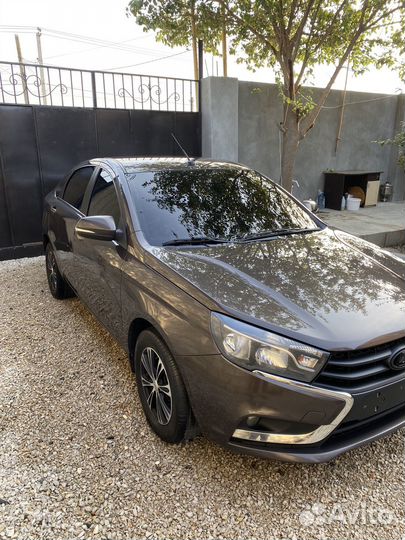 LADA Vesta 1.6 МТ, 2019, 220 000 км