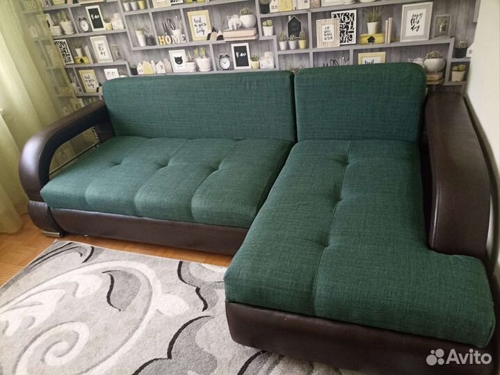 Перетяжка мягкой мебели на дому