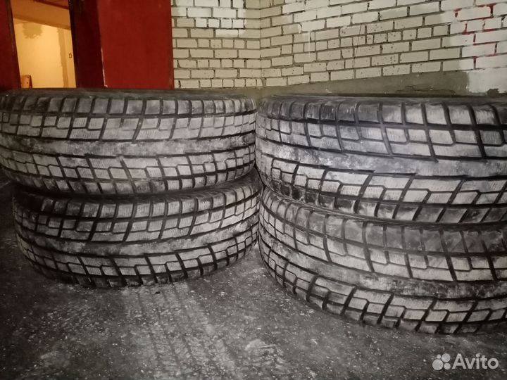 Yokohama Ice Guard IG51V 265/70 R17