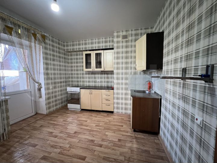 2-к. квартира, 65 м², 5/10 эт.