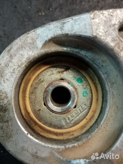 Натяжной ролик opel