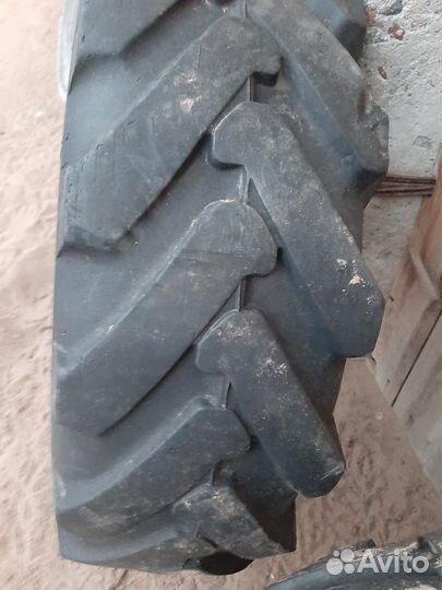 Покрышки мтз задние и передние