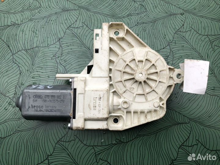 Моторчик стеклоподъемника audi a5