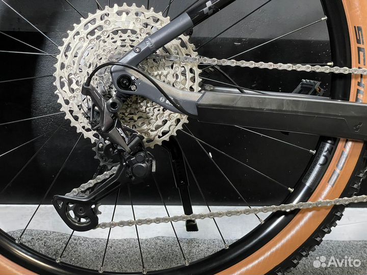 2022г Cube Reaction Hybrid SLT 750w