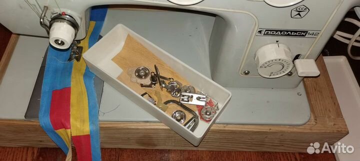 Швейная машинка с электро приводом настольная