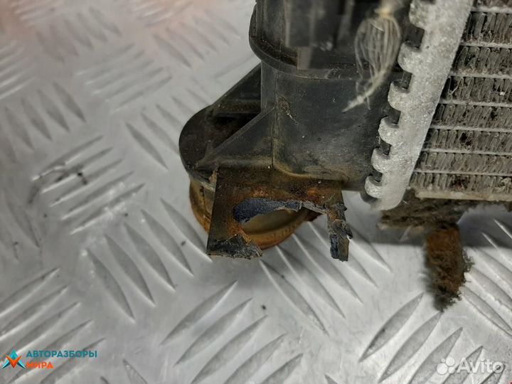 Радиатор (основной) Volvo V70 3 2009 31338765