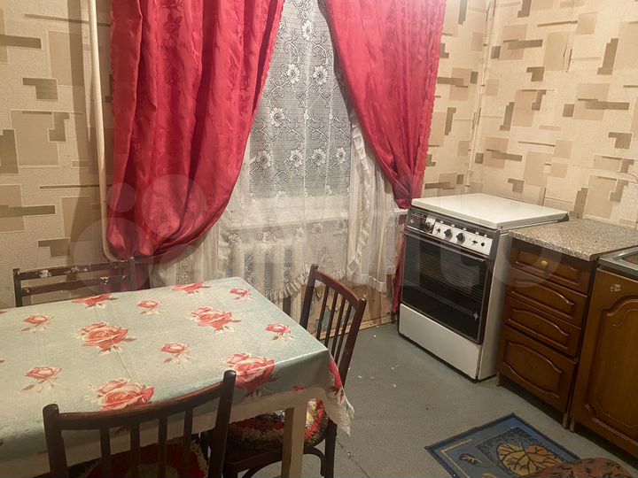 3-к. квартира, 67,4 м², 1/6 эт.