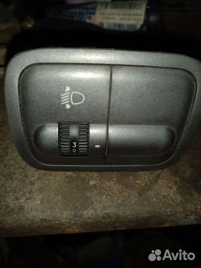 Регулировка фар Hyundai Accent