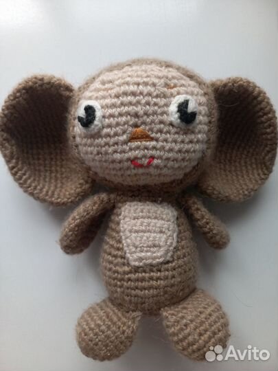 Чебурашка игрушка вязаная