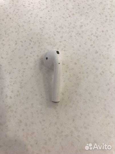AirPods 2 наушник левый