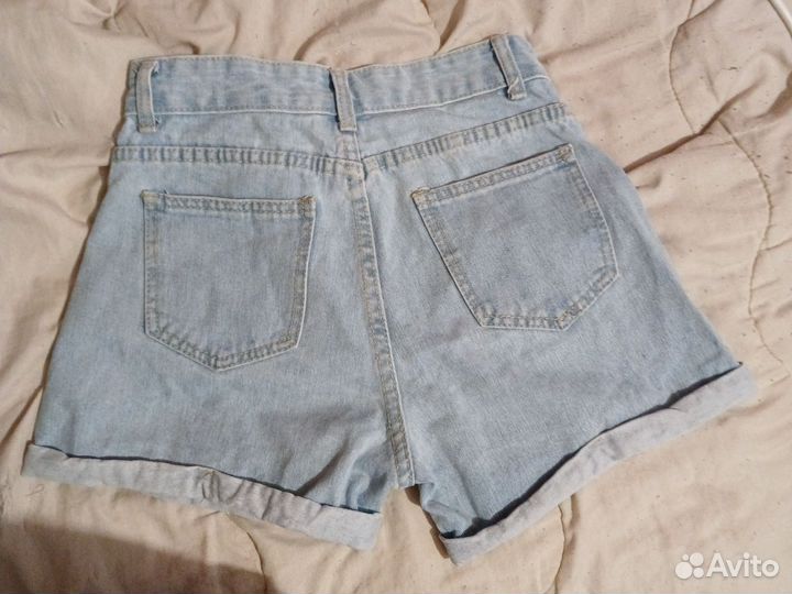 Джинсовые шорты