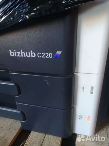 Цветной мфу Konica Minolta bizhub C220