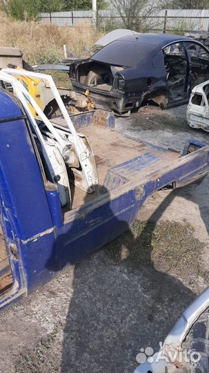 Кузов Ваз Вис Пирожок по частям