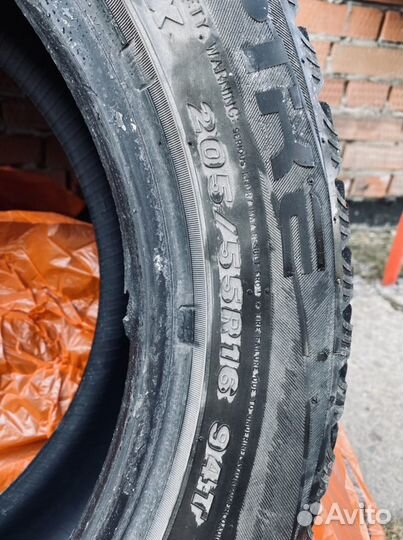 Maxxis MA-SLW Presa Spike 205/55 R16