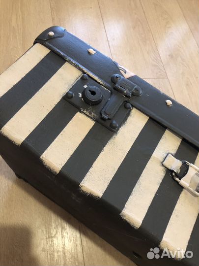 Чемодан воспоминаний интерьерный декоративный