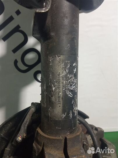 Ступица (кулак, цапфа) передняя левая Volkswagen