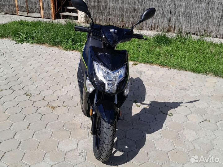 Скутер Regulmoto