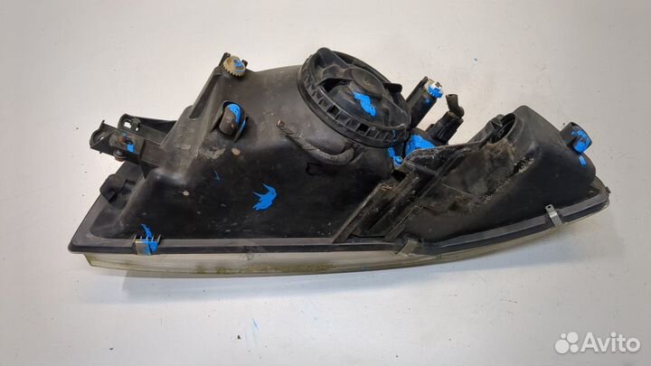 Фара (передняя) Mitsubishi Carisma, 2000