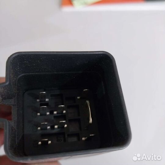 Реле свечей накала 03G907282A