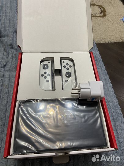 Nintendo switch oled новая