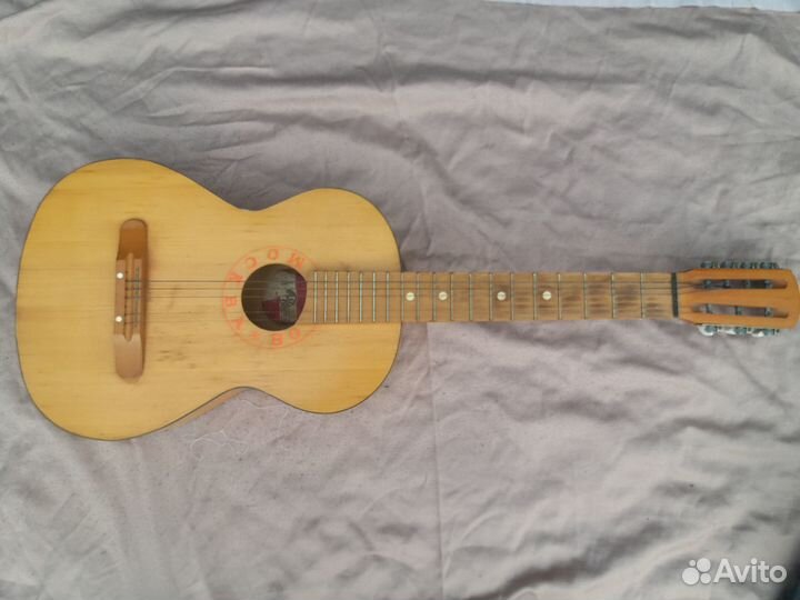 Капсула времени гитара семиструнная Олимпиады 80