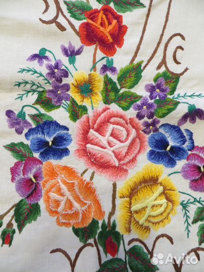 Шторы льняные 2 шт, ручная вышивка,послевоенные