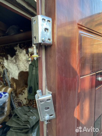 Дверь входная металлическая